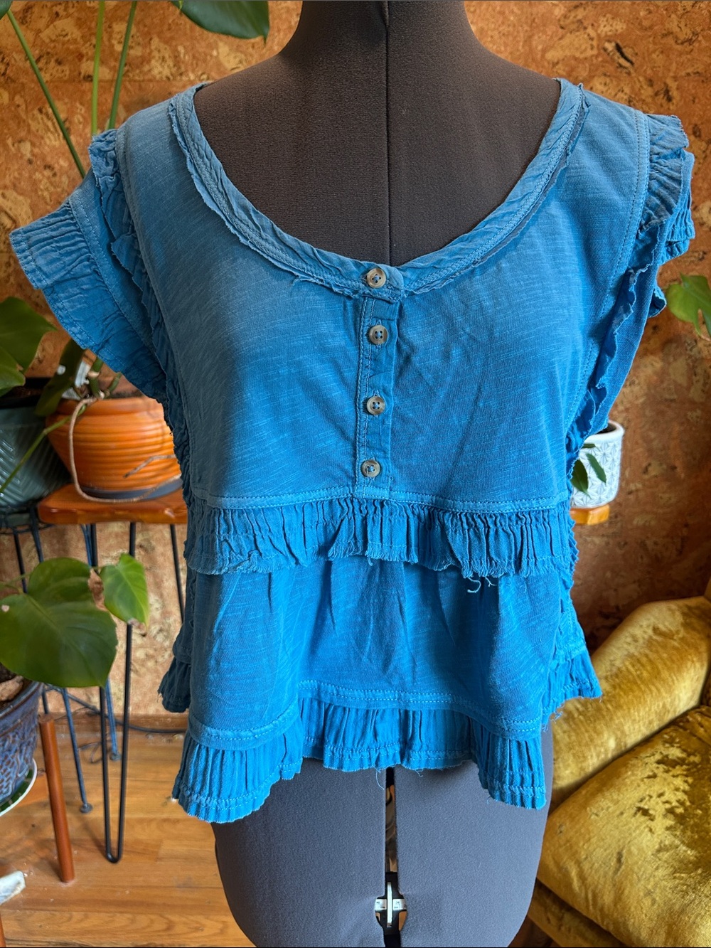 Pilcro Blue Ruffle Button-Front Women's Blouse